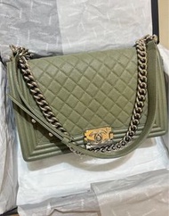 Boy Chanel Handbag - Flapbag 28 Green