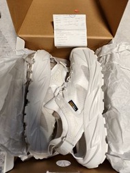 hoka hopara 2 白色