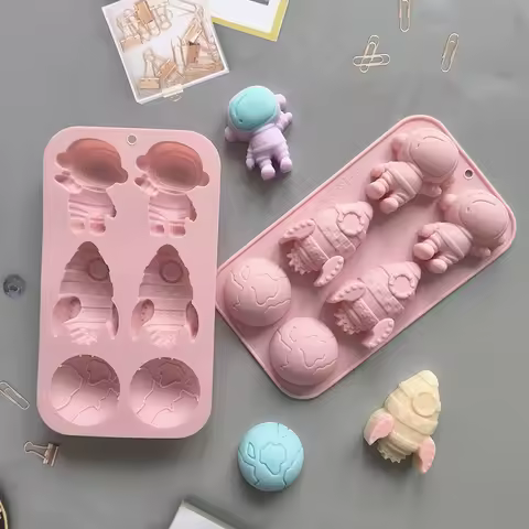 6-hole Cartoon Astronaut Rocket Shaped Silicone Mold Chocolate Dessert DIY Handmade Candle Soap Maki