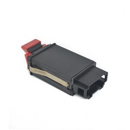 适用于适用于奥迪A3 A4 B5 A6 C6 危险警告灯开关8D0 941 509H