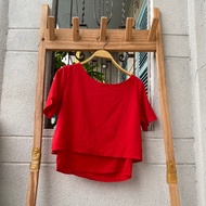 2hand red shirt, waist 76cm, length 45cm, code 283