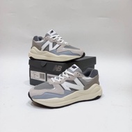 (0_0) Sepatu Sneakers New Balance M5740TA Grey Day ("_")