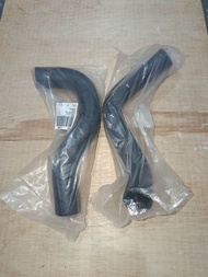 Satu set selang radiator Suzuki Aerio atas bawah