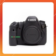 Canon EOS 6D camera