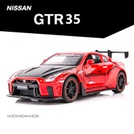 1:32 Nissan GTR R35 R34รถบังคับวิทยุของเล่นเด็กรถของเล่นที่หล่อจากเหล็กเสียงและแสงเด็กรถของขวัญ