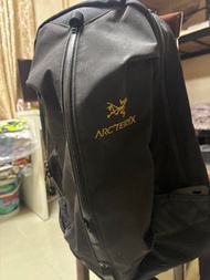 不死鳥Arcteryx Arro 22