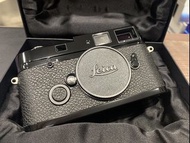 Leica MP A La Carte 0.85 film Camera Body (Black Paint) with classic Top engraving