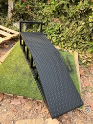 Iron-DIY Car Ramp รองยกล้อยกรถ พื้นเรียบ ยกระดับล้อรถยนต์ ก35xส25xย120 ซม. ramp รองยกล้อ บันไดยกรถยน