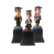 Piala Boneka Wisuda Trophy Trofi Patung 25 cm