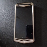 Handphone Vertu Aster, collection item