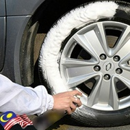 650ML Car Motorcycle Tire Shine Foam Wax Spray Tire Polish Tyre Care Spray