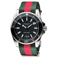 GUCCI Dive 時尚旗艦款200米潛水錶-黑x紅綠/45mm