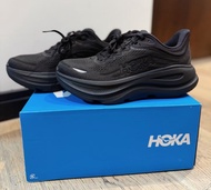 HOKA Bondi 8 全黑跑鞋