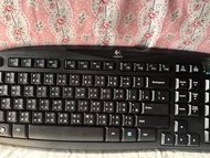 Logitech 無線鍵盤 (冇盒）+ Rapoo 3500P 無線滑鼠（有盒）