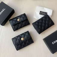 CHANEL 贈品圓扣小卡包 尺寸：11×7.5cm