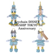 Copyright​Authentic​Disney​Store​ Disney​ Keychain​ Disney Keychain (ToyStory Goofy Donald​Duck Dais