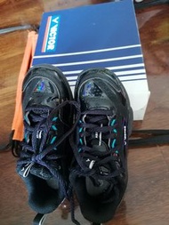 Victor 羽毛球鞋 31碼