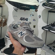 Sneakers Nb 2002r second bal thailand