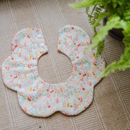 彩虹兔兔 寶寶圍兜兜 花兜