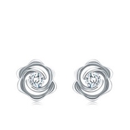 周大福 - 18K/750 白色黃金鑲天然鑽石耳環