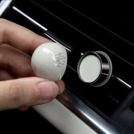 DAILY LAB小巨蛋車載香薰汽車香水車用香氛出風口擺件新車送禮物