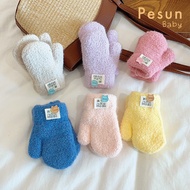 Colorful Gloves to Keep Babies 8-18 Months Warm