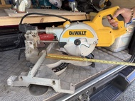 Dewalt 拉閘鋸220w / 8吋碟