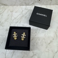 Chanel 花花雙C水鑽耳針耳環