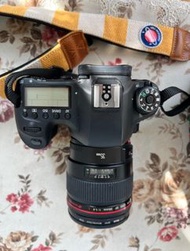 佳能Canon 6d相機 配嘅35.1.4頭 單機價格2600 鏡頭3200