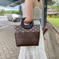 กระเป๋าสาน กระจูด กระเป๋าใบใหญ่ handmade กระเป๋าแฮนด์เมด ของฝากของขวัญ ตะกร้าสาน กระเช้าสาน  handmad