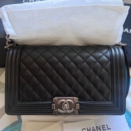 全新Boy Chanel 25cm caviar