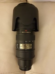 減價！Nikon 小黑五 AF-S VR NIKKOR 70-200mm f2.8 G ED IF 鏡頭連 HOYA SKYLIGHT 1B 77mm 及Nikon HB-29 遮光罩