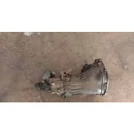 Gear box Nissan Vanette c22-used