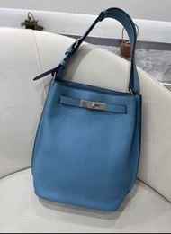 幾乎全新Hermes So Kelly 22 北方藍銀扣 框P刻