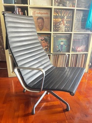 Original Herman Miller made Eames Aluminium Lounge Chair
