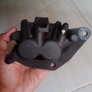 Original r25 Front Caliper set