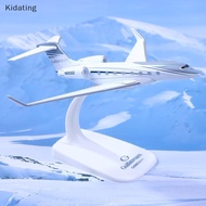 Kidating 1PCS Gulfstream G650 Aircraft Diecast 1/200 Scale Airplane Model Planes G650ER Airplane Mod