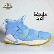 Lebron basketball shoes, smooth, size 44