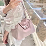 愛馬仕lindy30 嬰兒粉 S皮 框L刻  塵袋