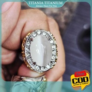 MATA TITANIA Milk White Cat Eye Agate Ring White Cat Eye Stone/, High Quality Smooth TitaniumRing wi