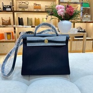 門市現貨 hermes herbag 31 black ghw 黑金/black phw 黑銀 w stamp