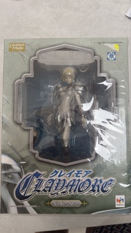 MegaHouse Claymore No.47 克蕾雅 Figure 大劍 古莉雅