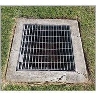 MANHOLE MAN HOLE FRP FF/MG25-38 MOULDED GRITTED GRATING C/W FRP FRAME 600MM (W) x 600MM (L) x 25MM (