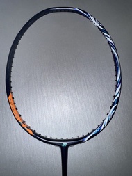 YONEX 100zz