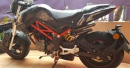 Motor Benelli TNT 135 Second