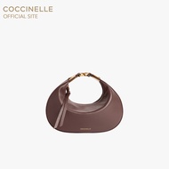 COCCINELLE ผู้หญิง รุ่น FUJIKO MINI HOBO POCHETTE 530101 สี BERRY