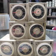 Omron H3CR A8 220VAC timer, Omron H3CR A8 timer