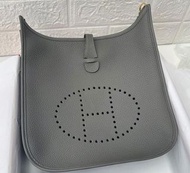 Hermes Evelyne 29