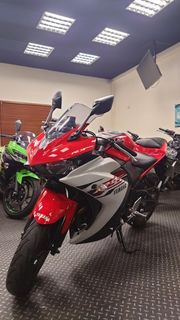 2015年 Yamaha YZF-R3 公司車 可車換車 可辦理貸款 另有 忍4 忍3 CBR500R CBR300R 302R