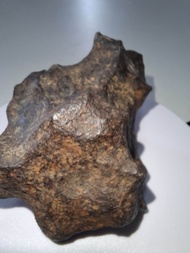 Gibeon Iron Meteorite – 669.5 g – A Celestial Messenger from the Cosmos/  อุกกาบาตเหล็ก Gibeon – 669
